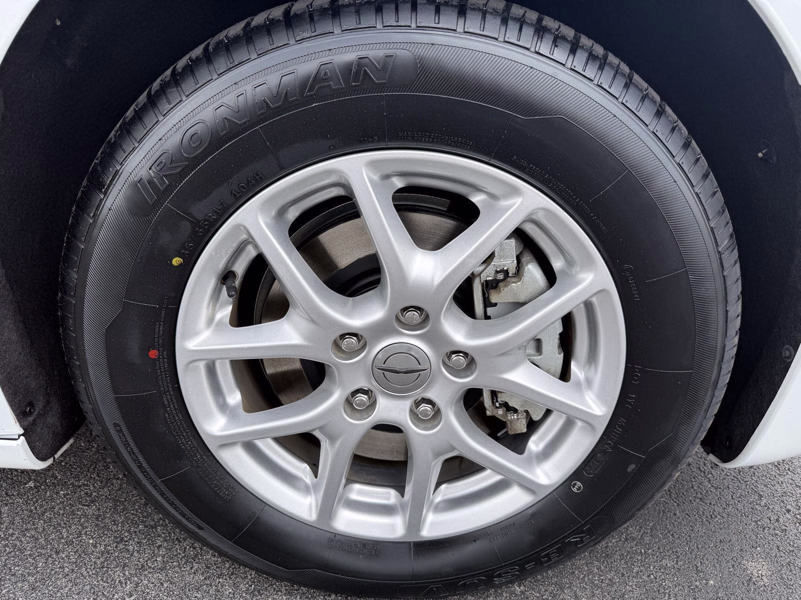 2023 WHITE Chrysler Pacifica TOURING L FWD FWD