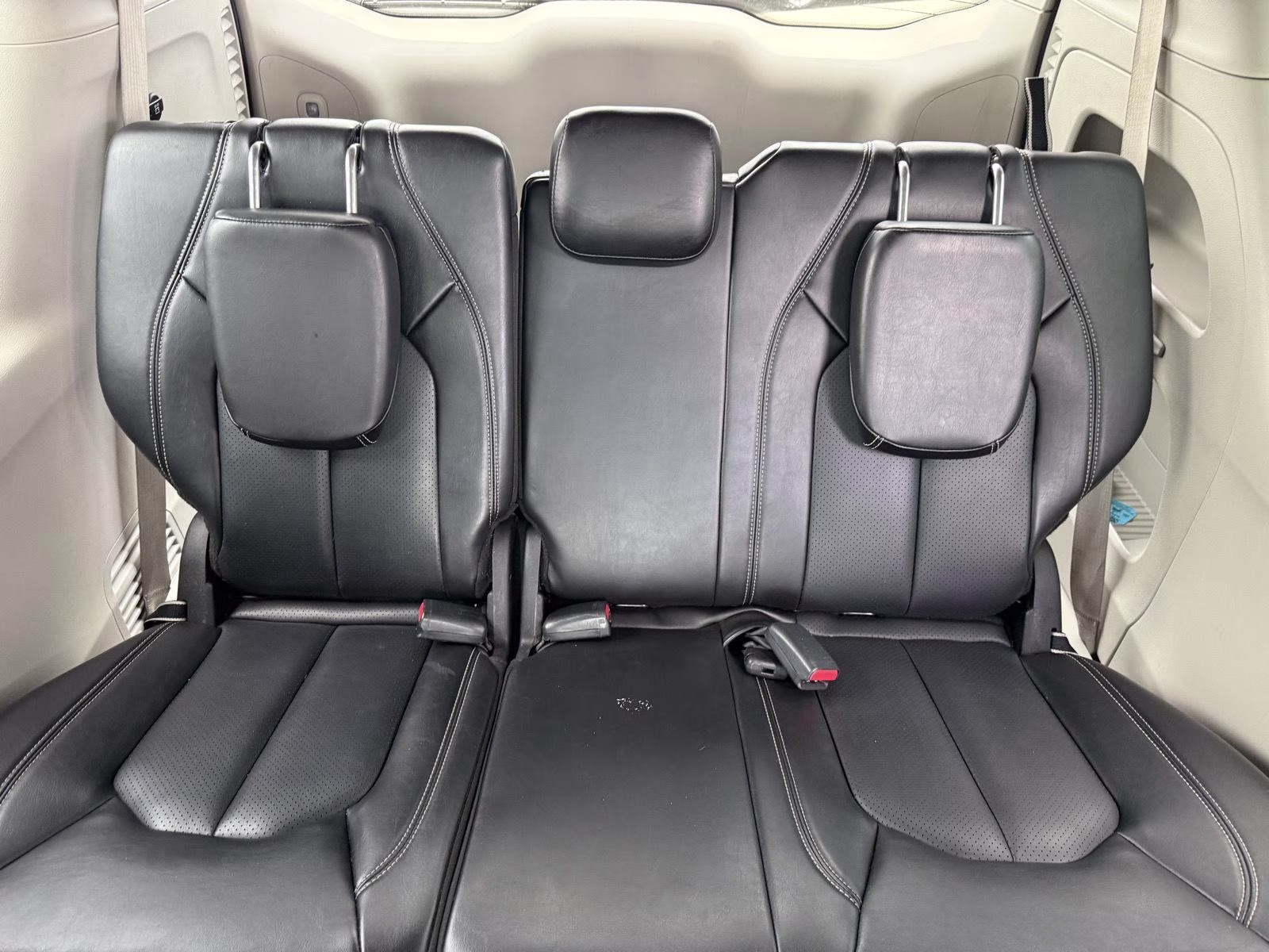 2023 WHITE Chrysler Pacifica TOURING L FWD FWD