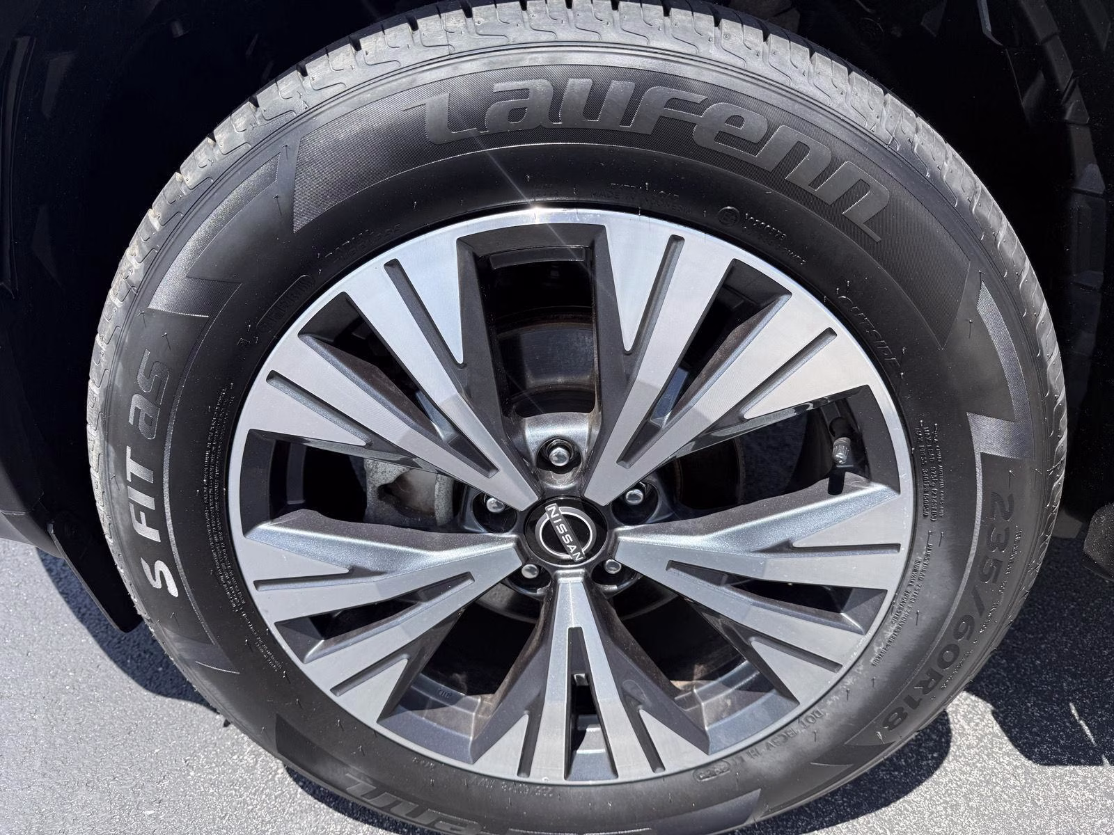 2023 Boulder Gray Pearl/Super Black Nissan Rogue SV AWD SUV