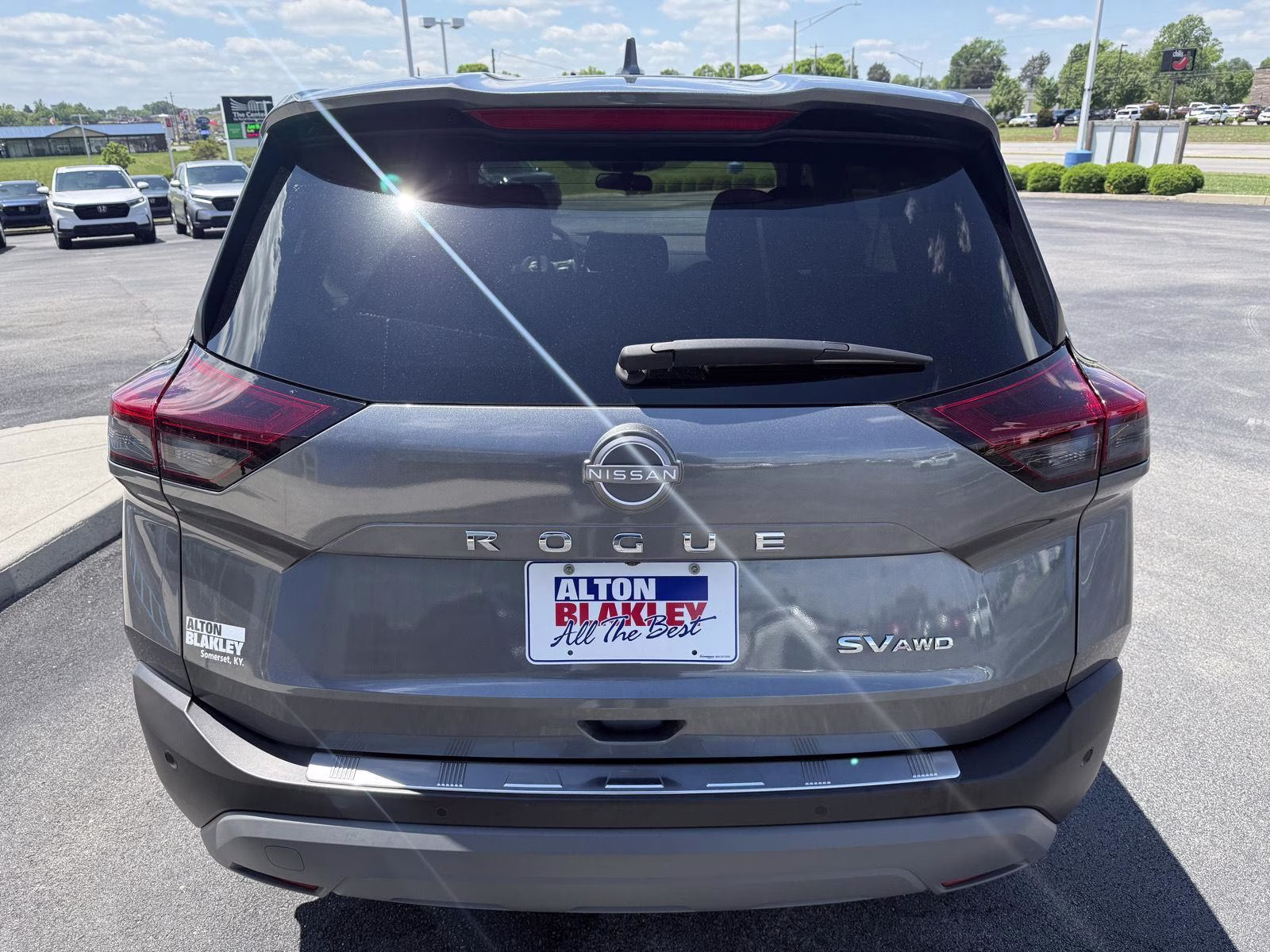 2023 Boulder Gray Pearl/Super Black Nissan Rogue SV AWD SUV