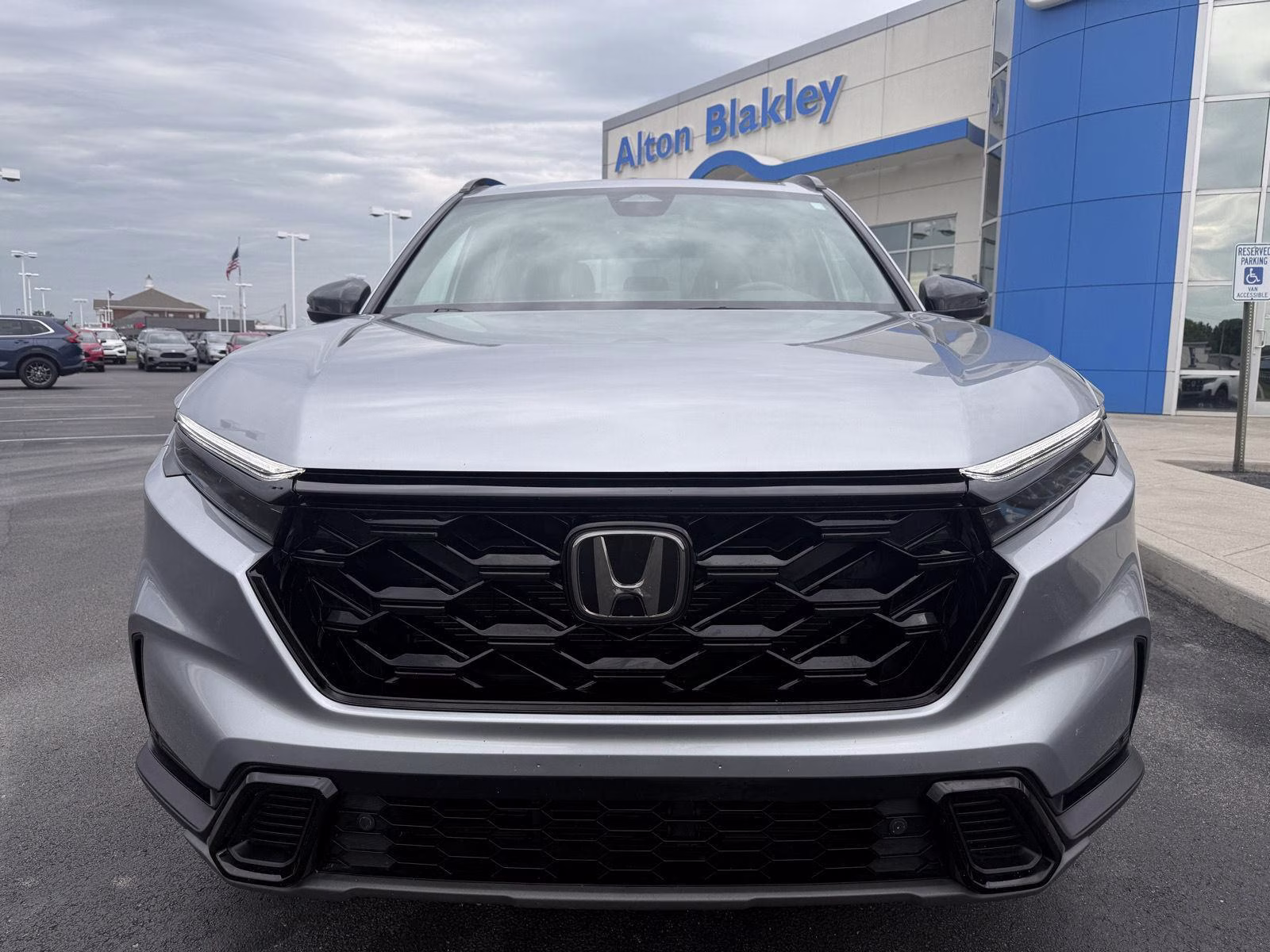 2024 Lunar Silver Metallic Honda CR-V Hybrid Sport-L AWD 4dr AWD