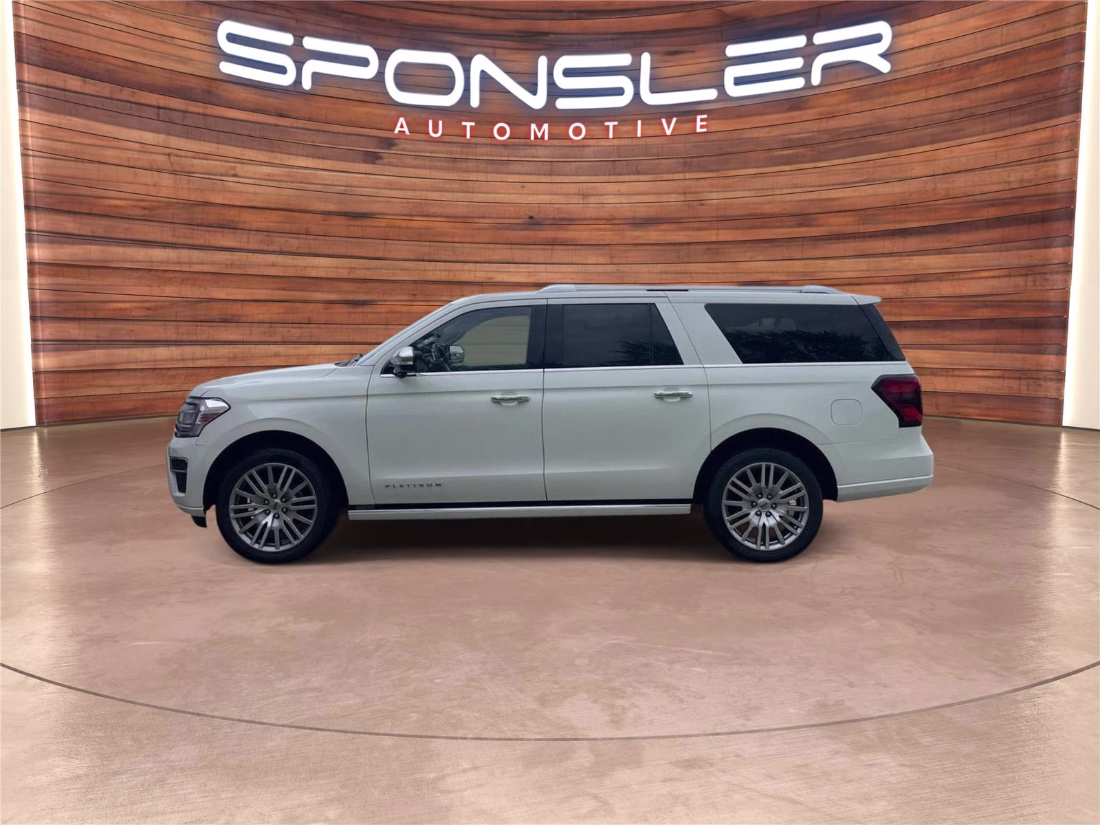 2022 Star White Metallic Tri-Coat Ford Expedition Max Platinum 4X4 SUV
