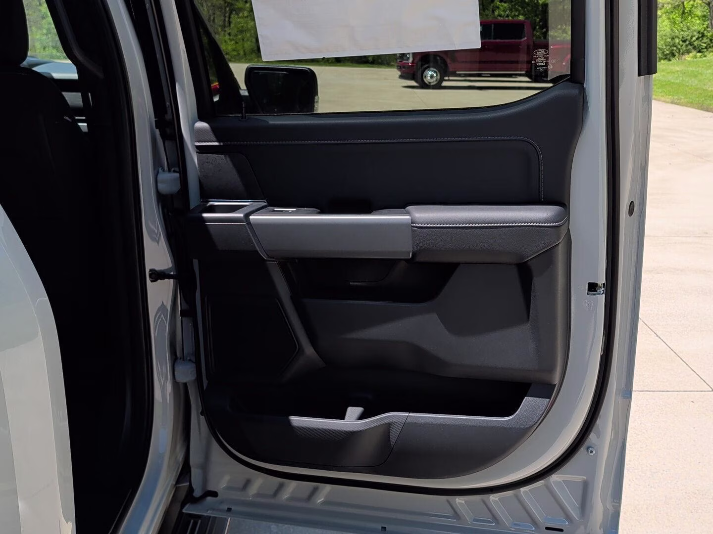 2026 Avalanche Gray Ford F-150 XLT 4X4 Truck