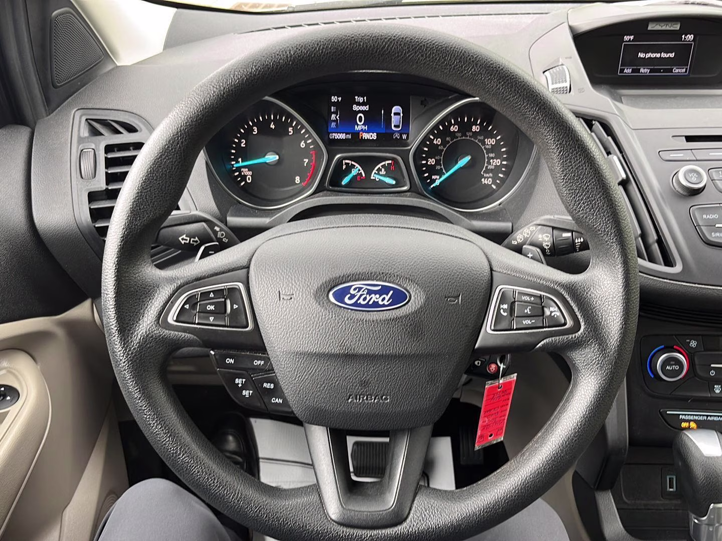 2017 White Gold Ford Escape SE 4X4 SUV