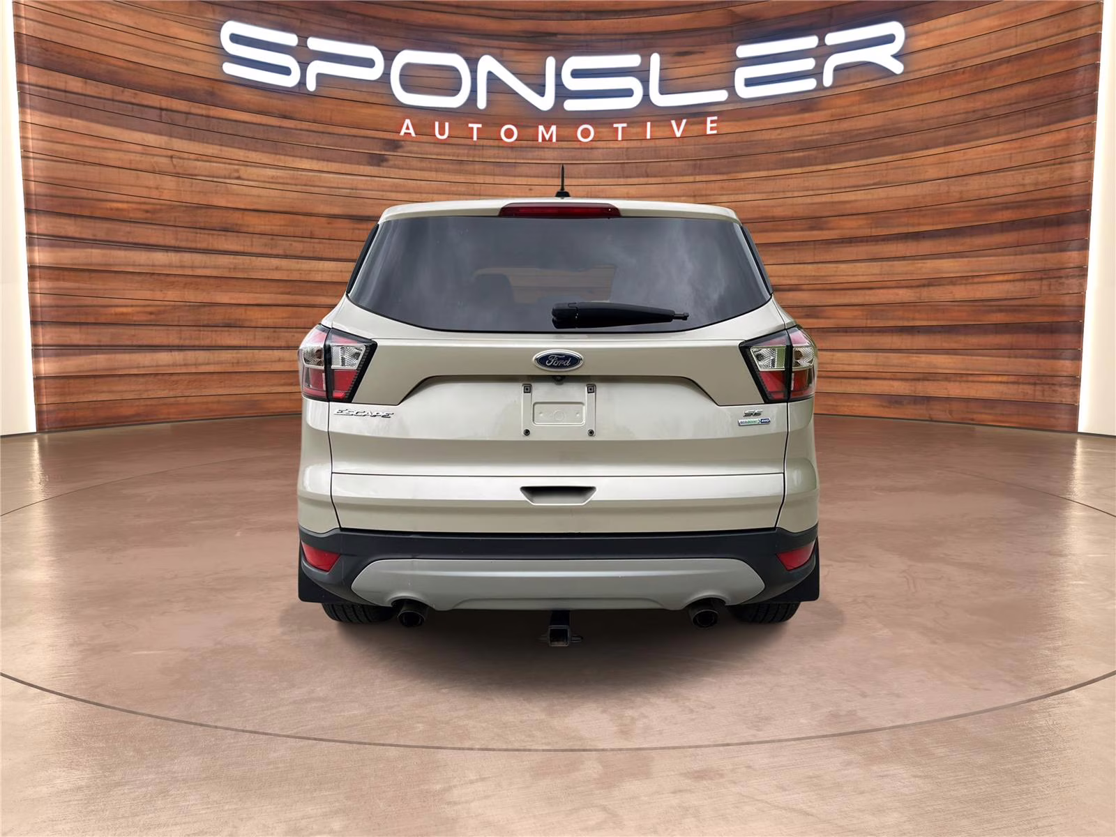 2017 White Gold Ford Escape SE 4X4 SUV