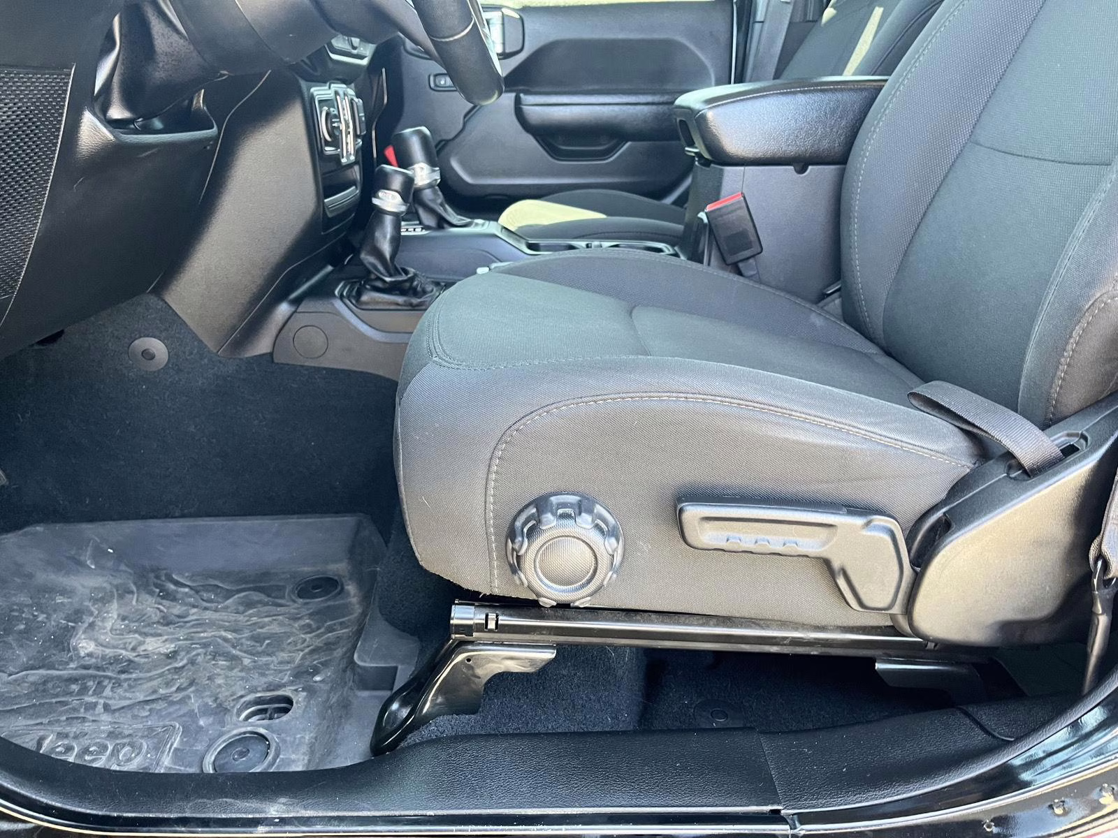 2022 Black Clearcoat Jeep Wrangler Unlimited Willys 4X4 SUV