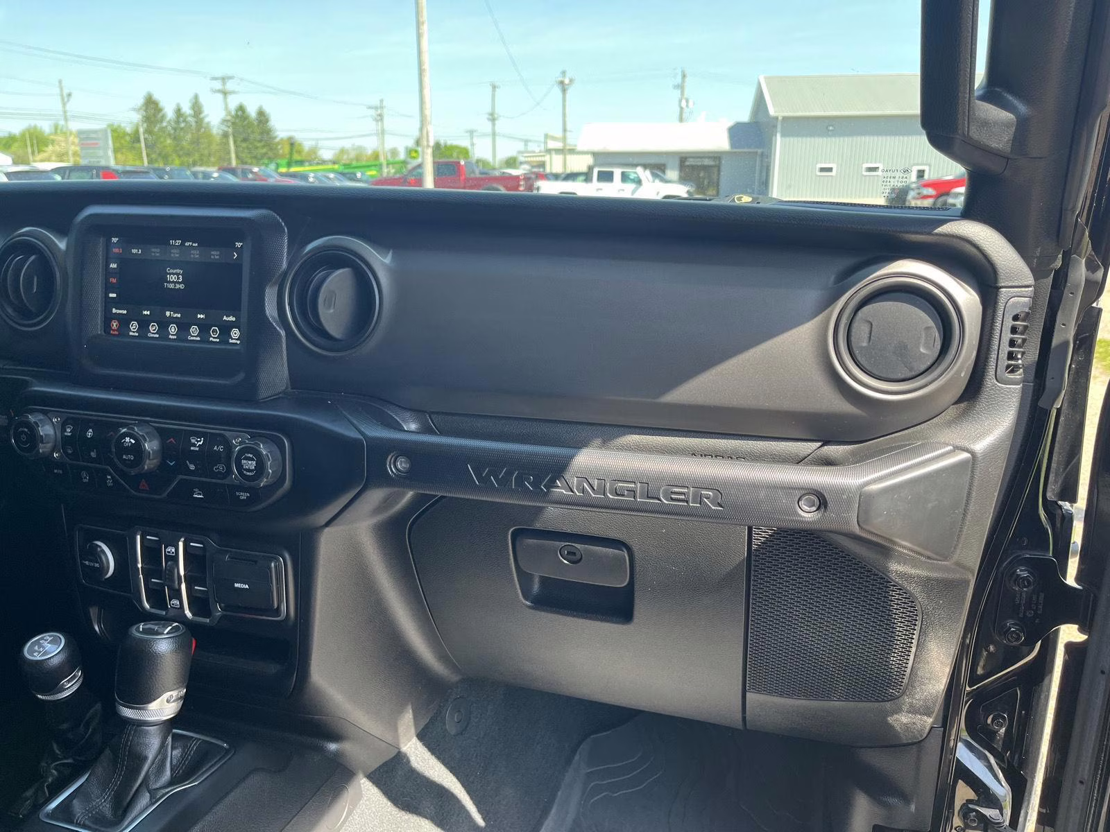 2022 Black Clearcoat Jeep Wrangler Unlimited Willys 4X4 SUV
