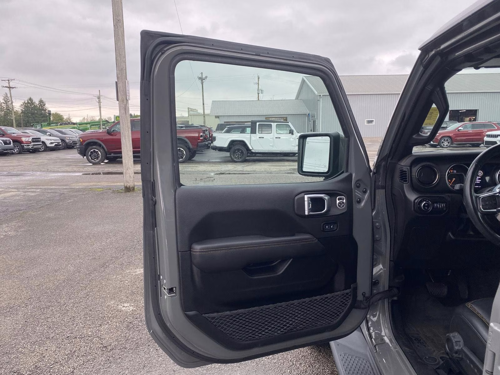 2022 Sting-Gray Clearcoat Jeep Gladiator High Altitude 4X4 Truck