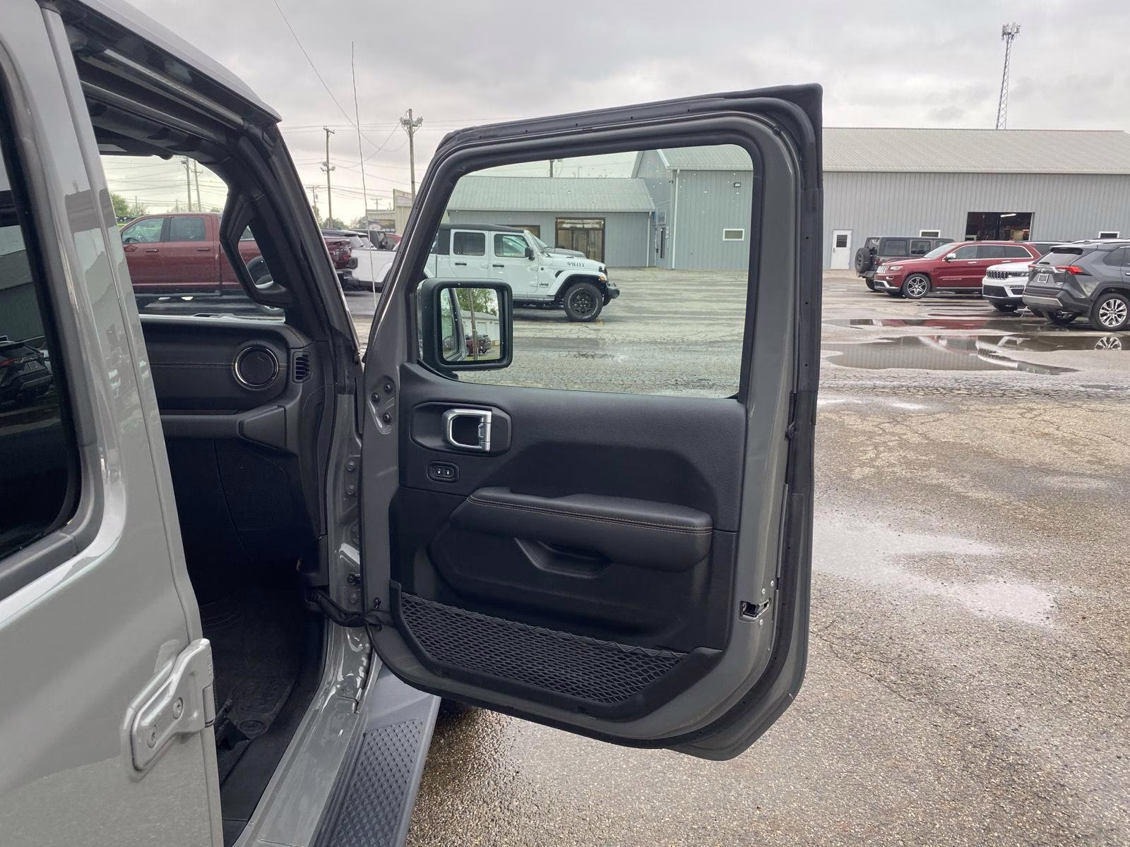 2022 Sting-Gray Clearcoat Jeep Gladiator High Altitude 4X4 Truck