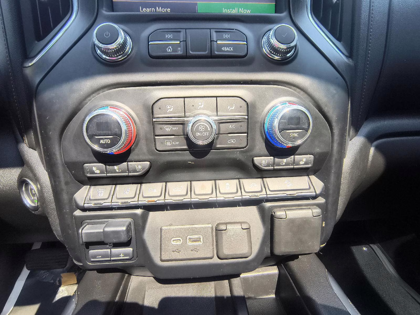 2022 Ebony Twilight Metallic GMC Sierra 3500HD AT4 4X4 Truck