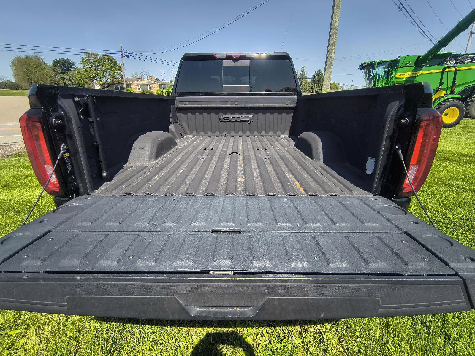 2022 Ebony Twilight Metallic GMC Sierra 3500HD AT4 4X4 Truck