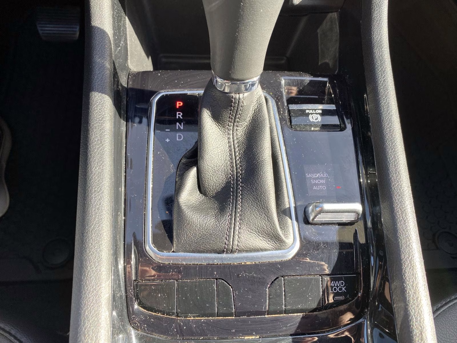 2023 Sting-Gray Clearcoat Jeep Compass Limited 4X4 SUV