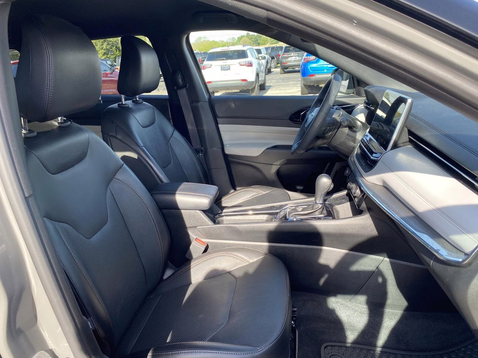 2023 Sting-Gray Clearcoat Jeep Compass Limited 4X4 SUV