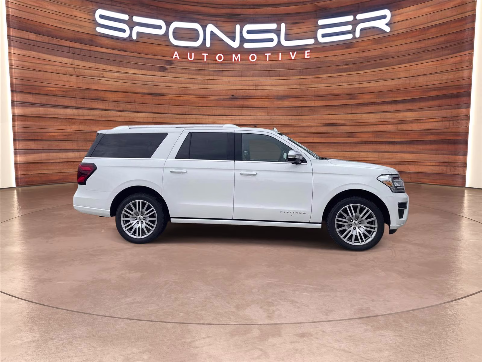 2022 Star White Metallic Tri-Coat Ford Expedition Max Platinum 4X4 SUV