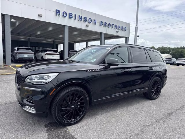2022 Lincoln Aviator Reserve AWD's photo
