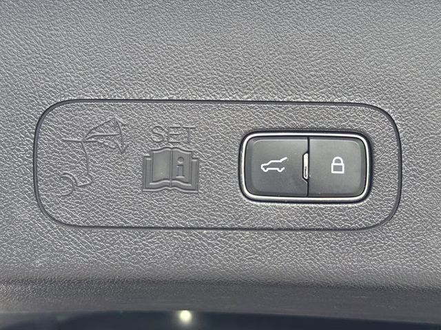 2022 Black Metallic Lincoln Aviator Reserve AWD SUV