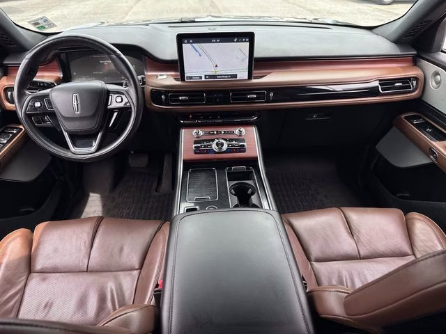 2022 Black Metallic Lincoln Aviator Reserve AWD SUV