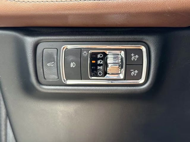 2022 Black Metallic Lincoln Aviator Reserve AWD SUV