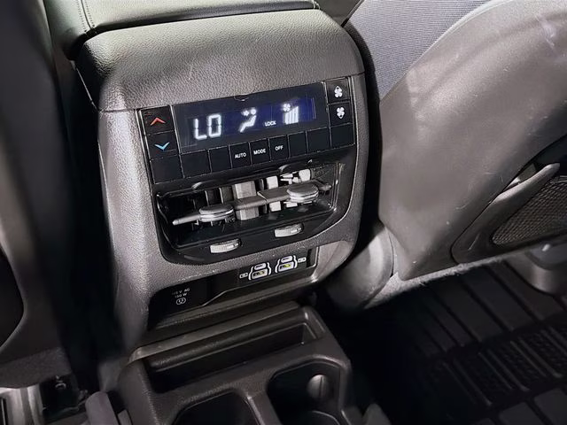 2023 Bright White Clearcoat Jeep Grand Cherokee L Altitude 4X4 SUV