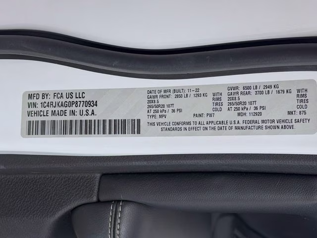 2023 Bright White Clearcoat Jeep Grand Cherokee L Altitude 4X4 SUV