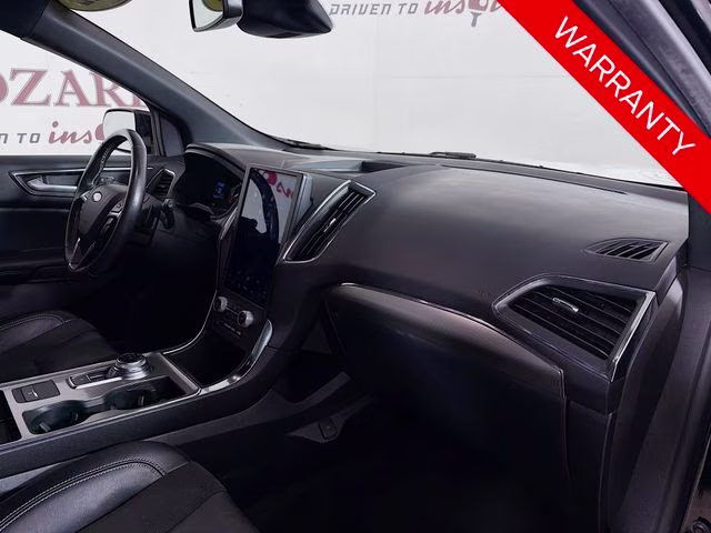 2022 Black Metallic Ford Edge ST AWD SUV