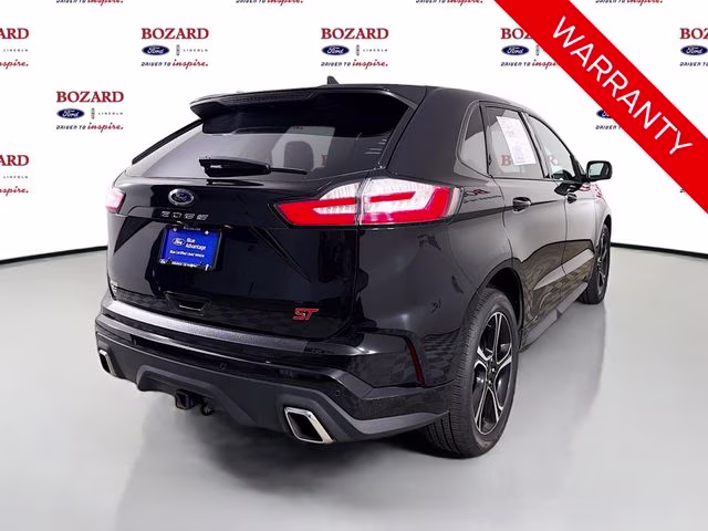2022 Black Metallic Ford Edge ST AWD SUV