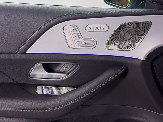 2025 Silver Mercedes-Benz GLE GLE 450 4MATIC AWD Coupe