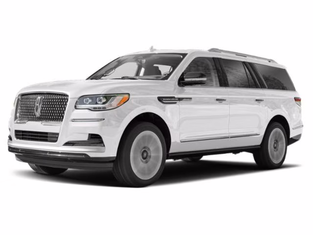 2022 White Metallic Lincoln Navigator Reserve 4X4 SUV