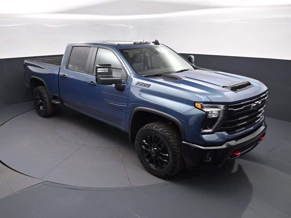 2026 Lakeshore Blue Chevrolet Silverado 2500HD LT 4X4 Truck