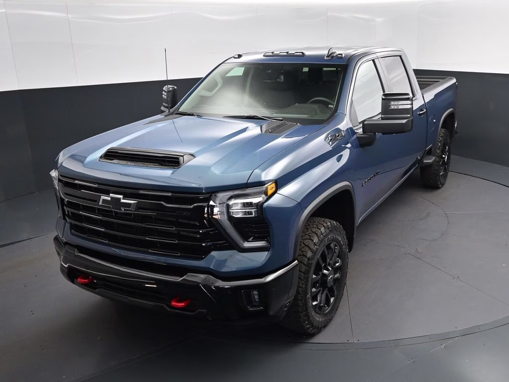2026 Lakeshore Blue Chevrolet Silverado 2500HD LT 4X4 Truck