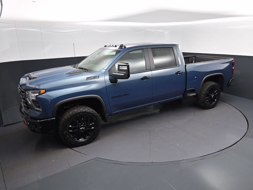 2026 Lakeshore Blue Chevrolet Silverado 2500HD LT 4X4 Truck