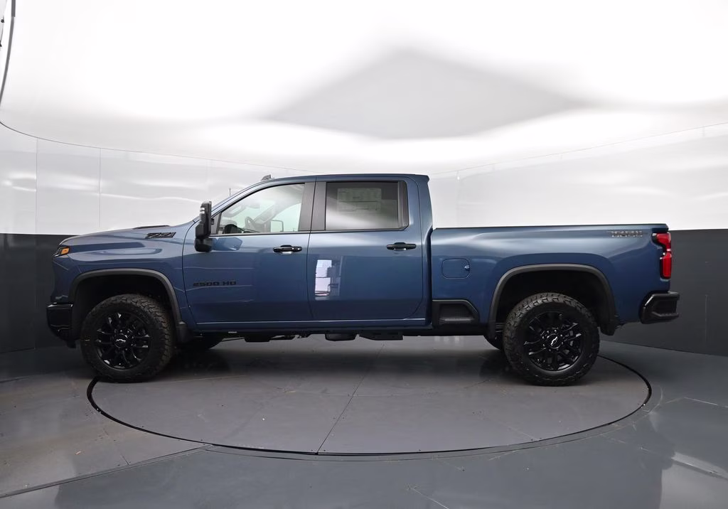 2026 Lakeshore Blue Chevrolet Silverado 2500HD LT 4X4 Truck