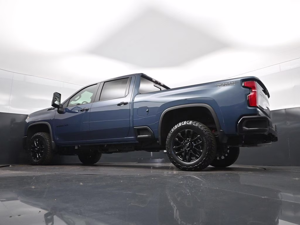 2026 Lakeshore Blue Chevrolet Silverado 2500HD LT 4X4 Truck