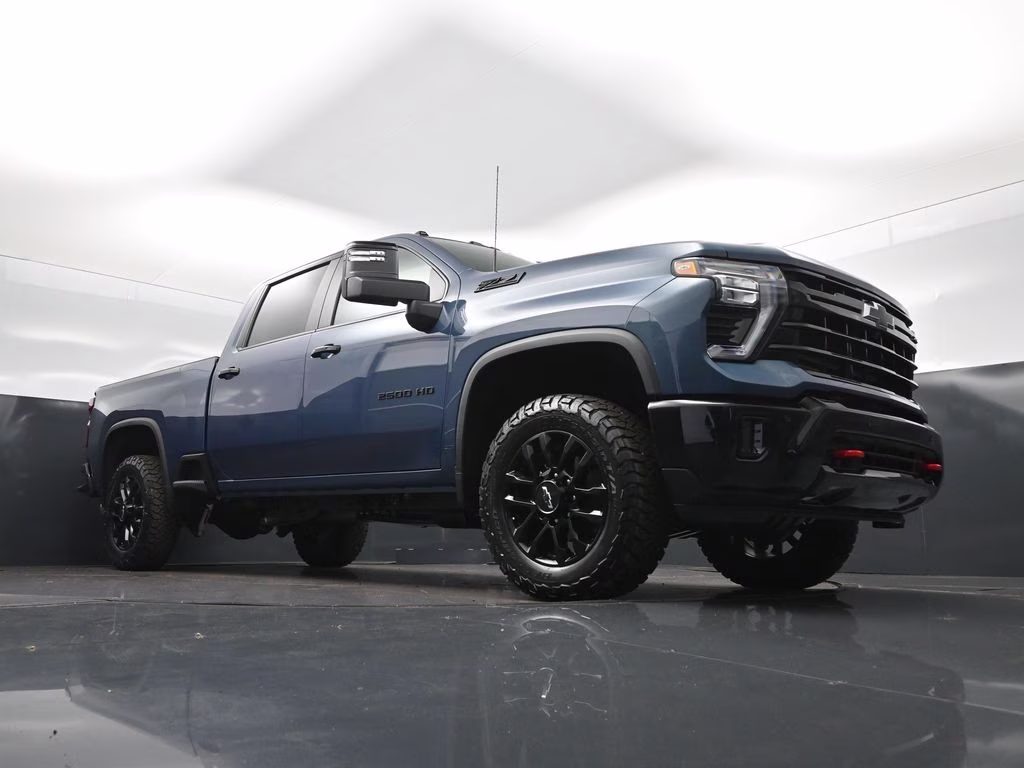 2026 Lakeshore Blue Chevrolet Silverado 2500HD LT 4X4 Truck