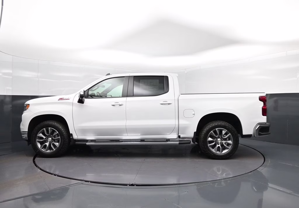2026 Summit White Chevrolet Silverado 1500 LT 4X4 Truck