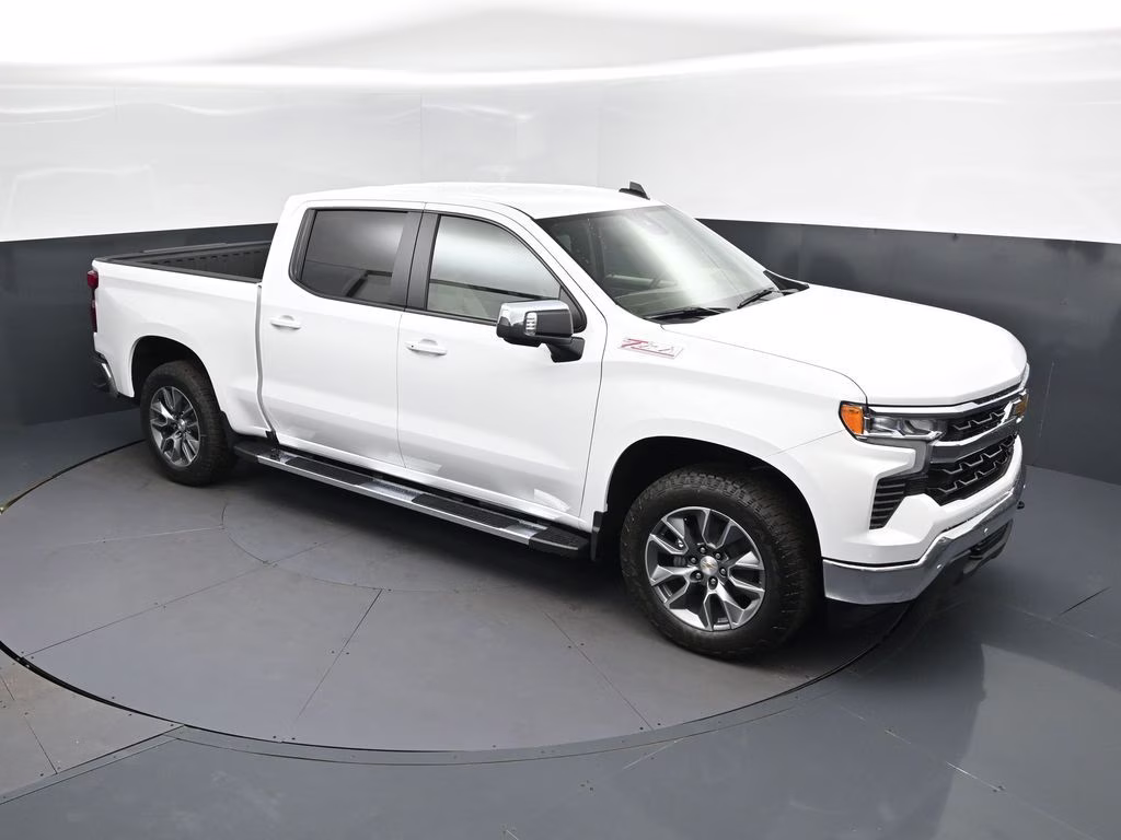 2026 Summit White Chevrolet Silverado 1500 LT 4X4 Truck