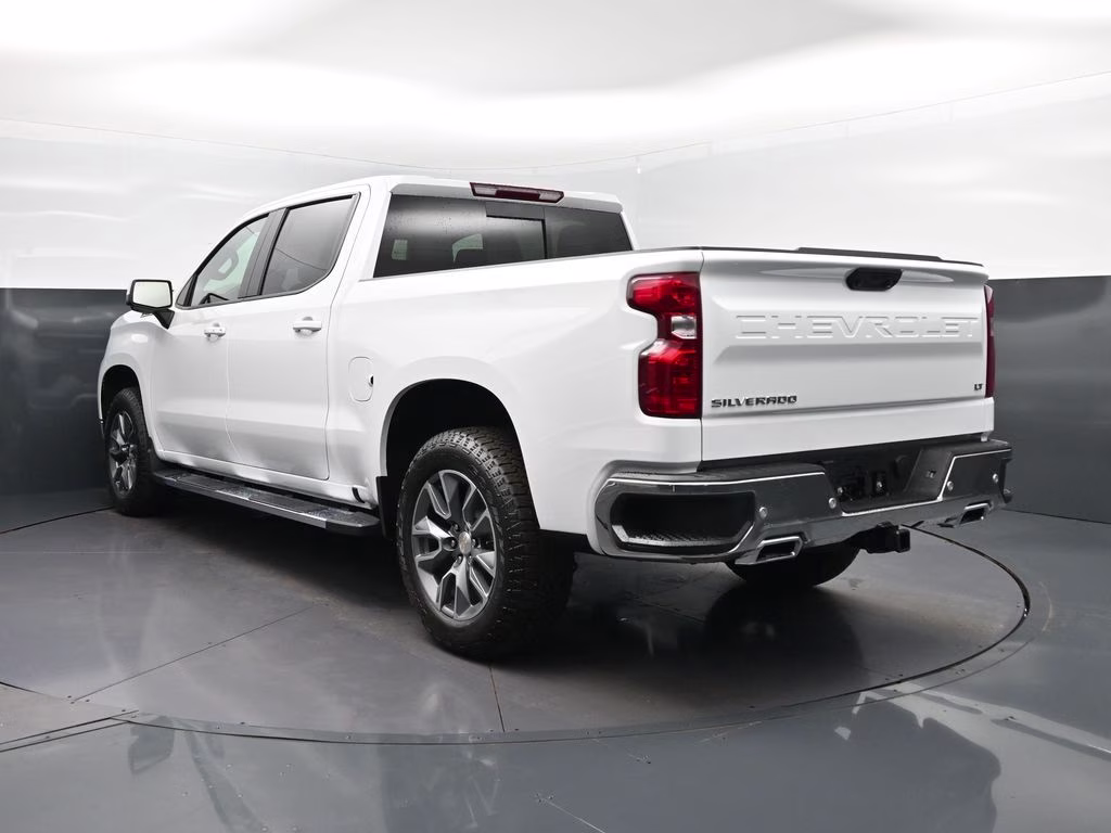 2026 Summit White Chevrolet Silverado 1500 LT 4X4 Truck