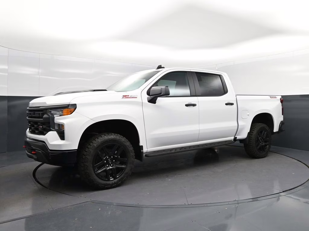 2026 Summit White Chevrolet Silverado 1500 Custom Trail Boss 4X4 Truck