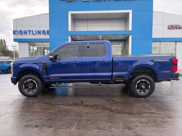2026 Blue Metallic Ford Super Duty F-250 SRW Platinum 4X4 Truck