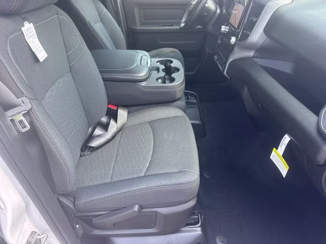 2026 Bright White Clearcoat Ram 2500 Black Express 4X4 Truck