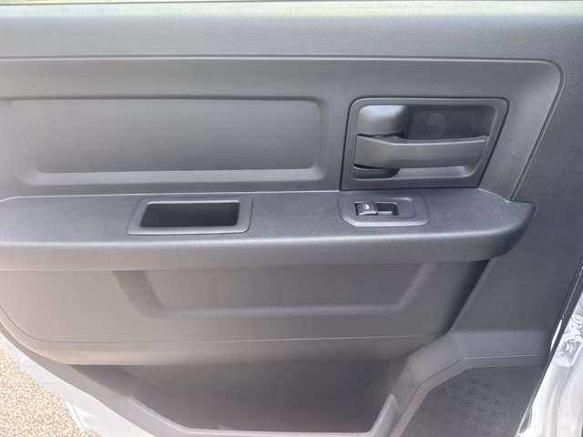 2026 Bright White Clearcoat Ram 2500 Black Express 4X4 Truck