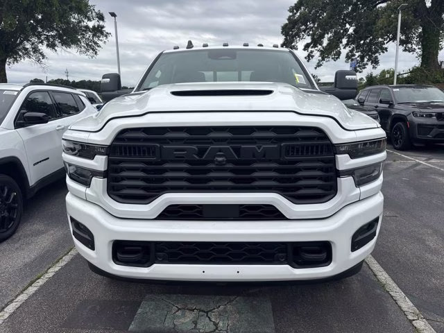 2026 Bright White Clearcoat Ram 2500 Black Express 4X4 Truck