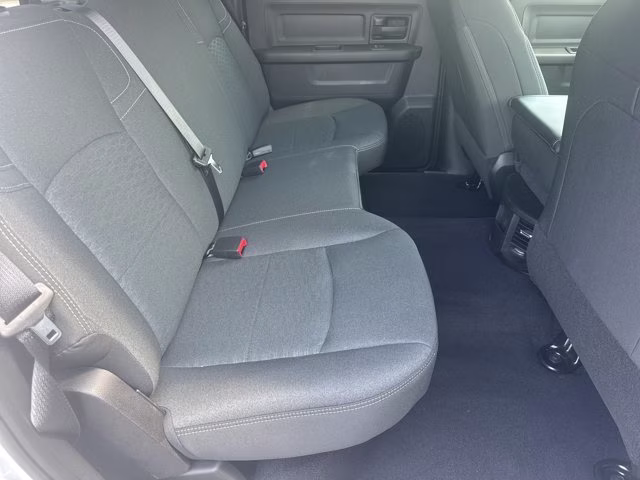 2026 Bright White Clearcoat Ram 2500 Black Express 4X4 Truck