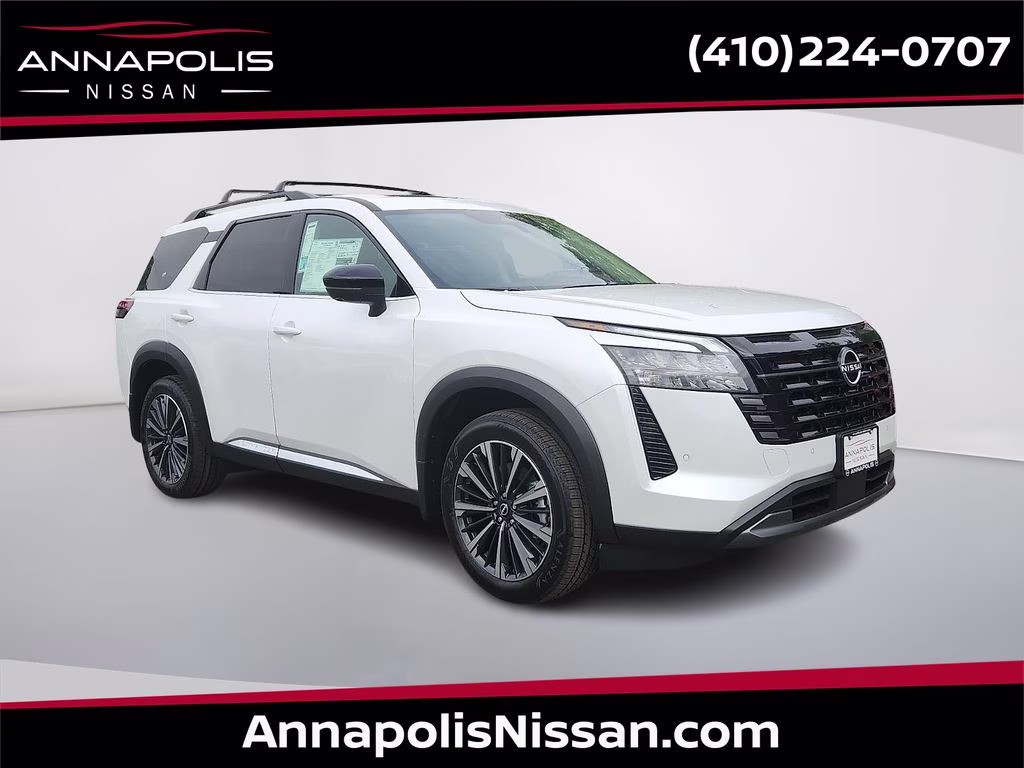 2026 Everest White Pearl Tricoat Nissan Pathfinder Platinum 4X4 SUV