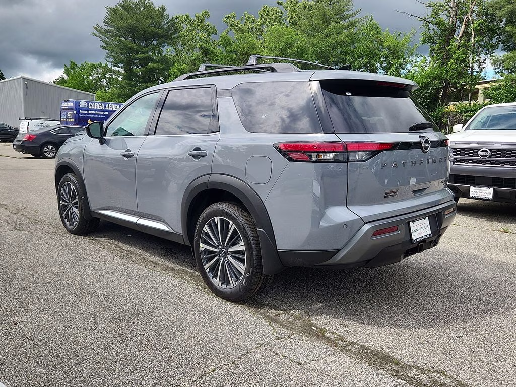 2026 Boulder Gray Pearl Nissan Pathfinder Platinum 4X4 SUV
