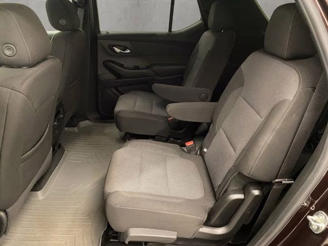 2023 Black Cherry Metallic Chevrolet Traverse LT AWD SUV