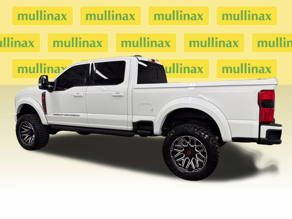 2024 White Metallic Ford Super Duty F-250 SRW Lariat 4X4 Truck