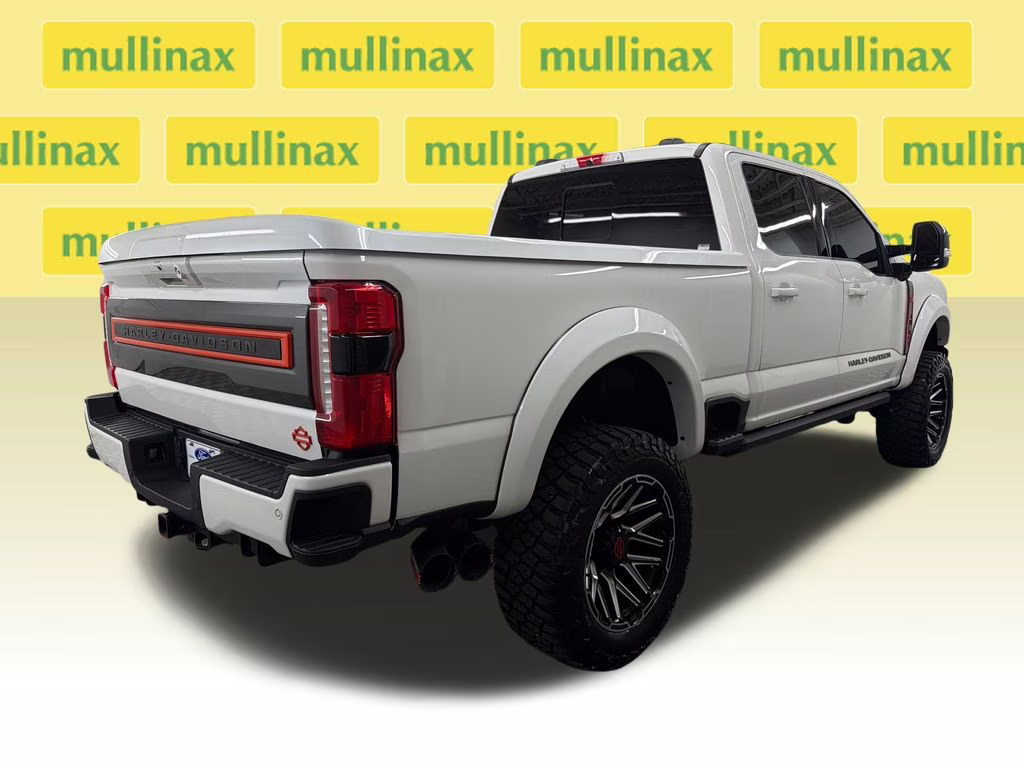 2024 White Metallic Ford Super Duty F-250 SRW Lariat 4X4 Truck