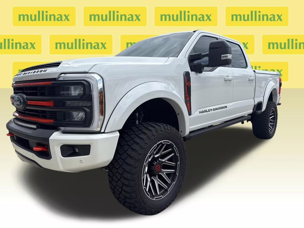 2024 Star White Metallic Tri-Coat Ford Super Duty F-250 SRW Lariat 4X4 Truck