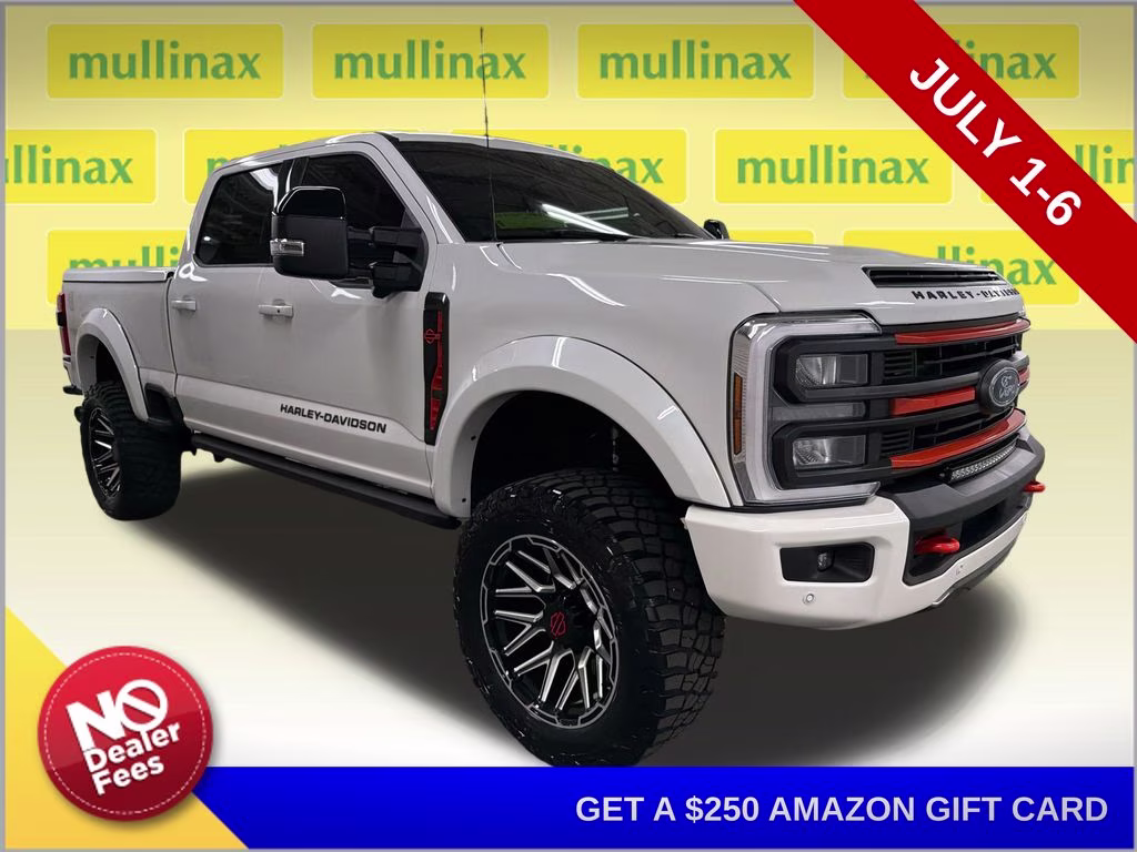 2024 White Metallic Ford Super Duty F-250 SRW Lariat 4X4 Truck